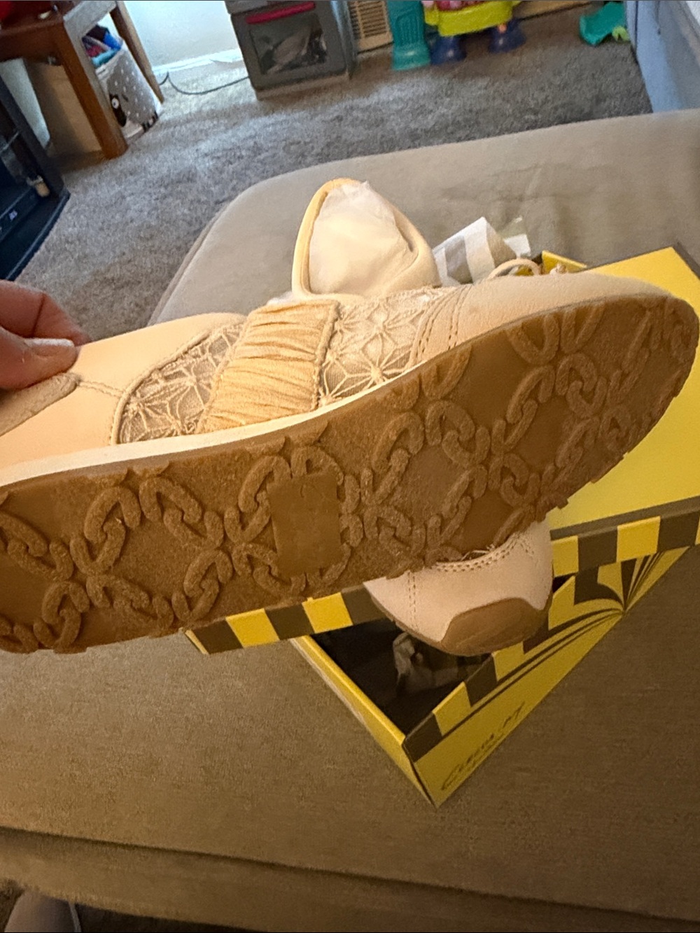 Circus by Sam Edelman Quilted Cream Slip-On Loafers with Bow like new. - Picture 3 of 8